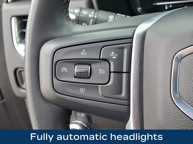 Used 2024 GMC Yukon SLE image 7