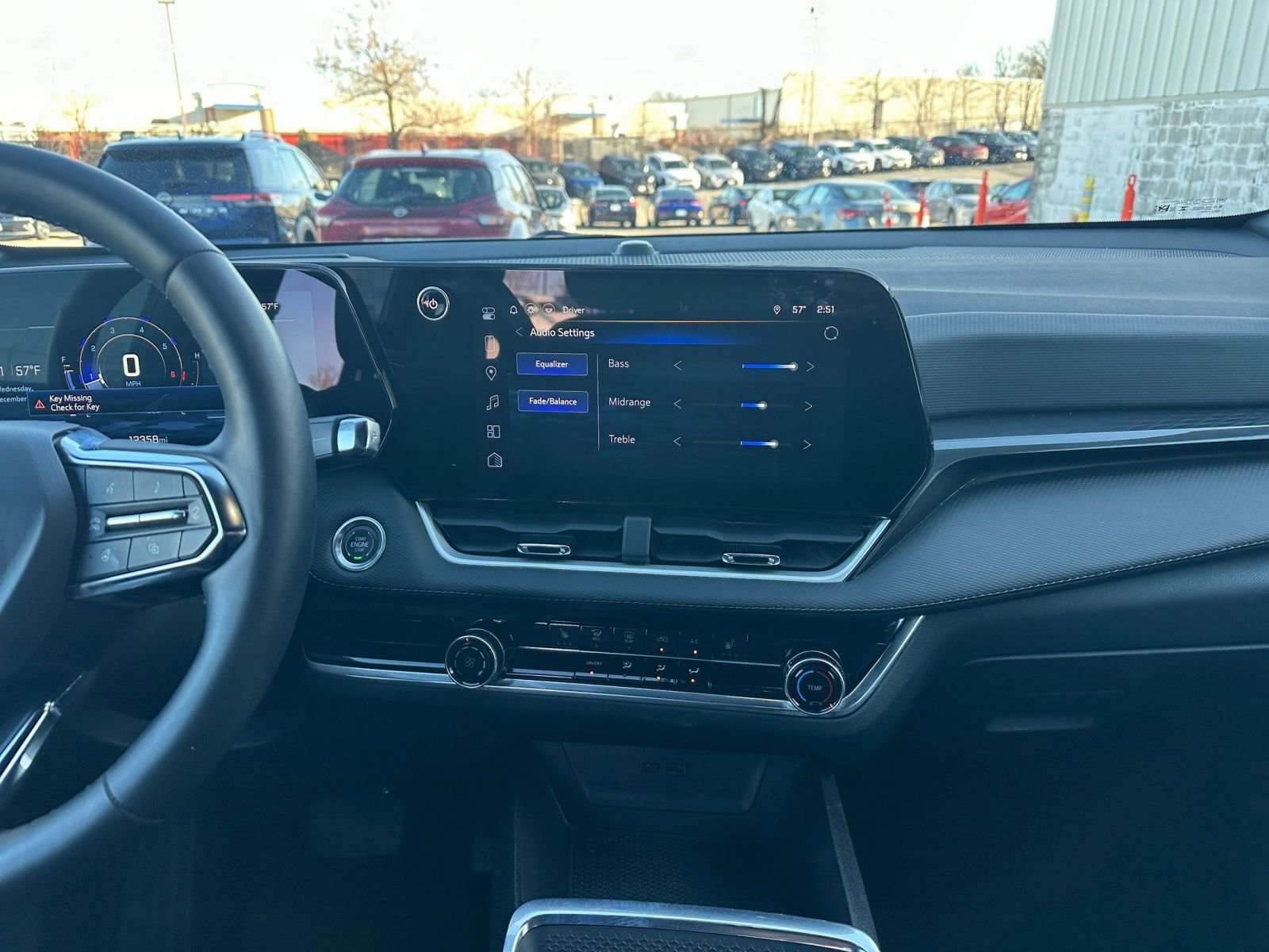 Used 2025 Chevrolet Equinox LT image 18