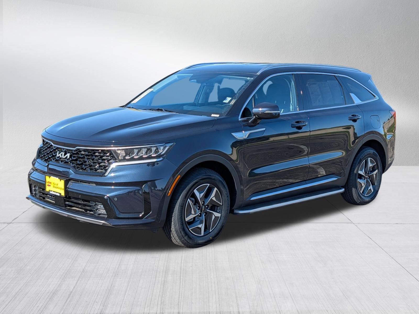 Certified 2023 Kia Sorento EX FWD image 3