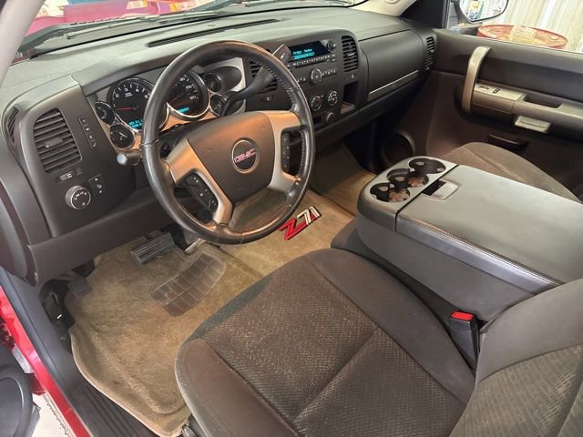 Used 2007 GMC Sierra 1500 SLE w/ SLE/SLT Trailering Package AWD/4WD image 3