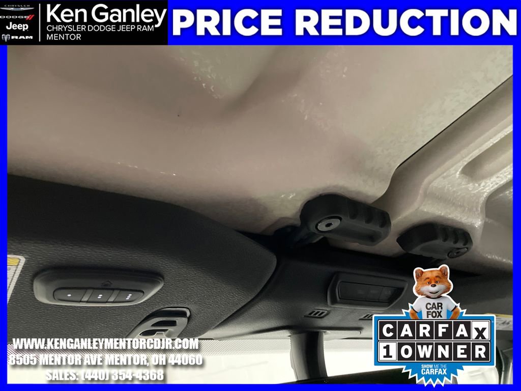 Used 2022 Jeep Wrangler Unlimited Sahara image 22