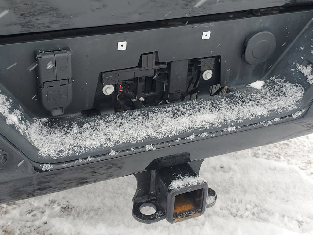 Used 2024 Chevrolet Silverado 2500 LT w/ Midnight Edition image 33