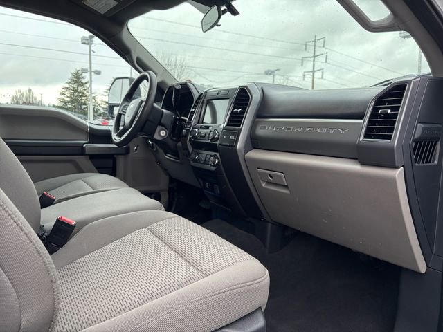Used 2022 Ford F550 4x4 Regular Cab Super Duty image 40
