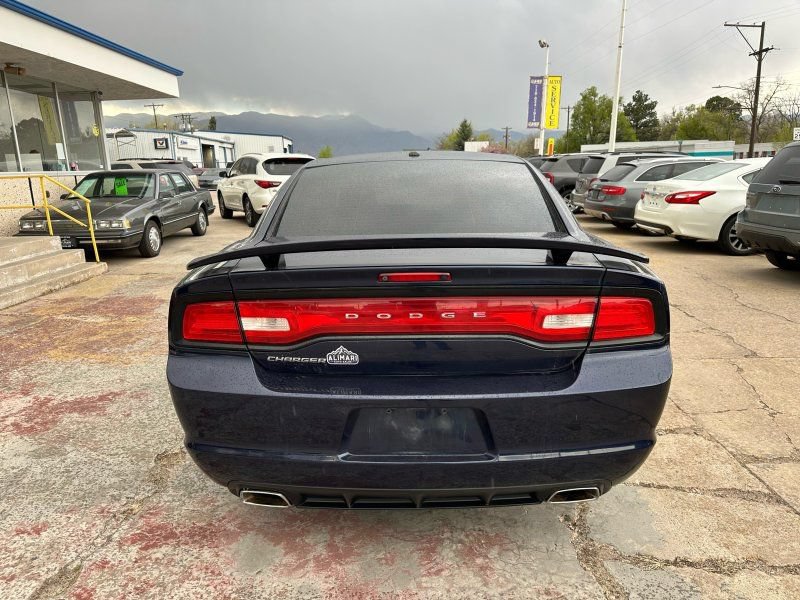 Used 2014 Dodge Charger SXT Plus RWD image 6