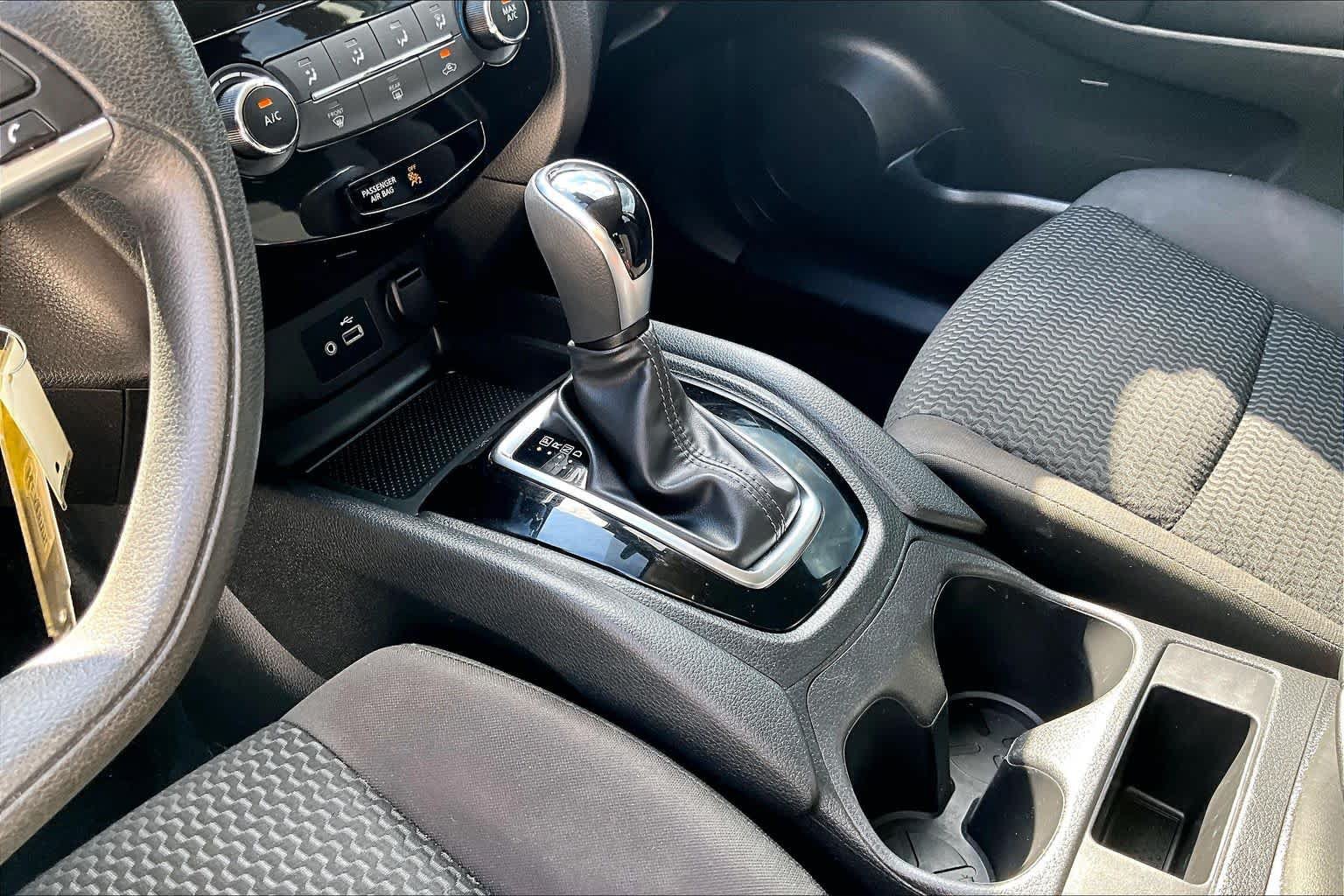Used 2020 Nissan Rogue Sport S FWD image 14