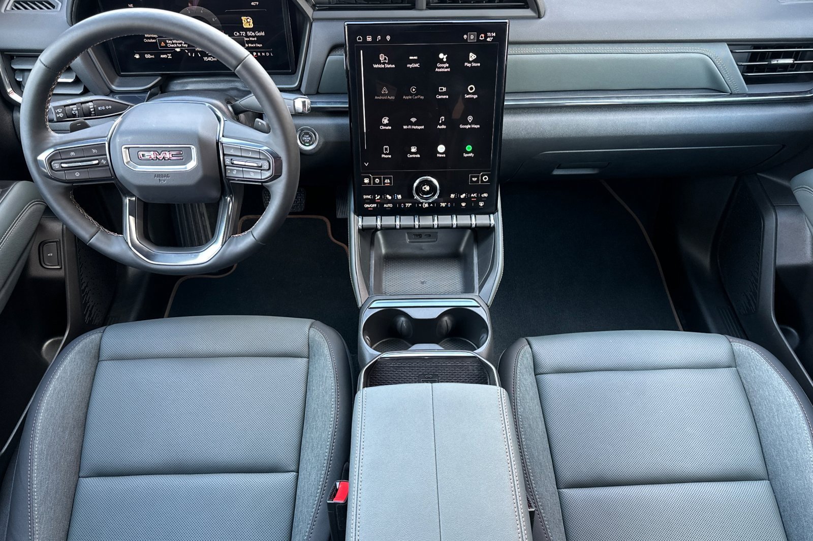 Used 2026 GMC Terrain AT4 w/ Convenience Package III image 14