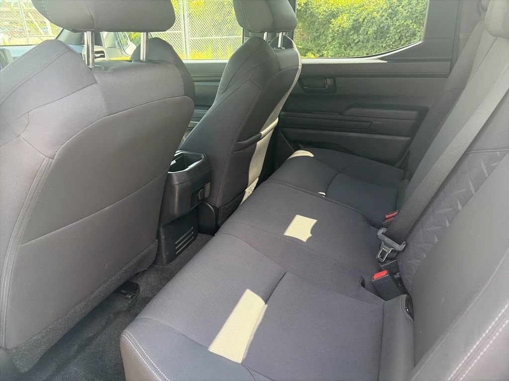 Used 2025 Toyota Tacoma SR5 AWD/4WD image 14