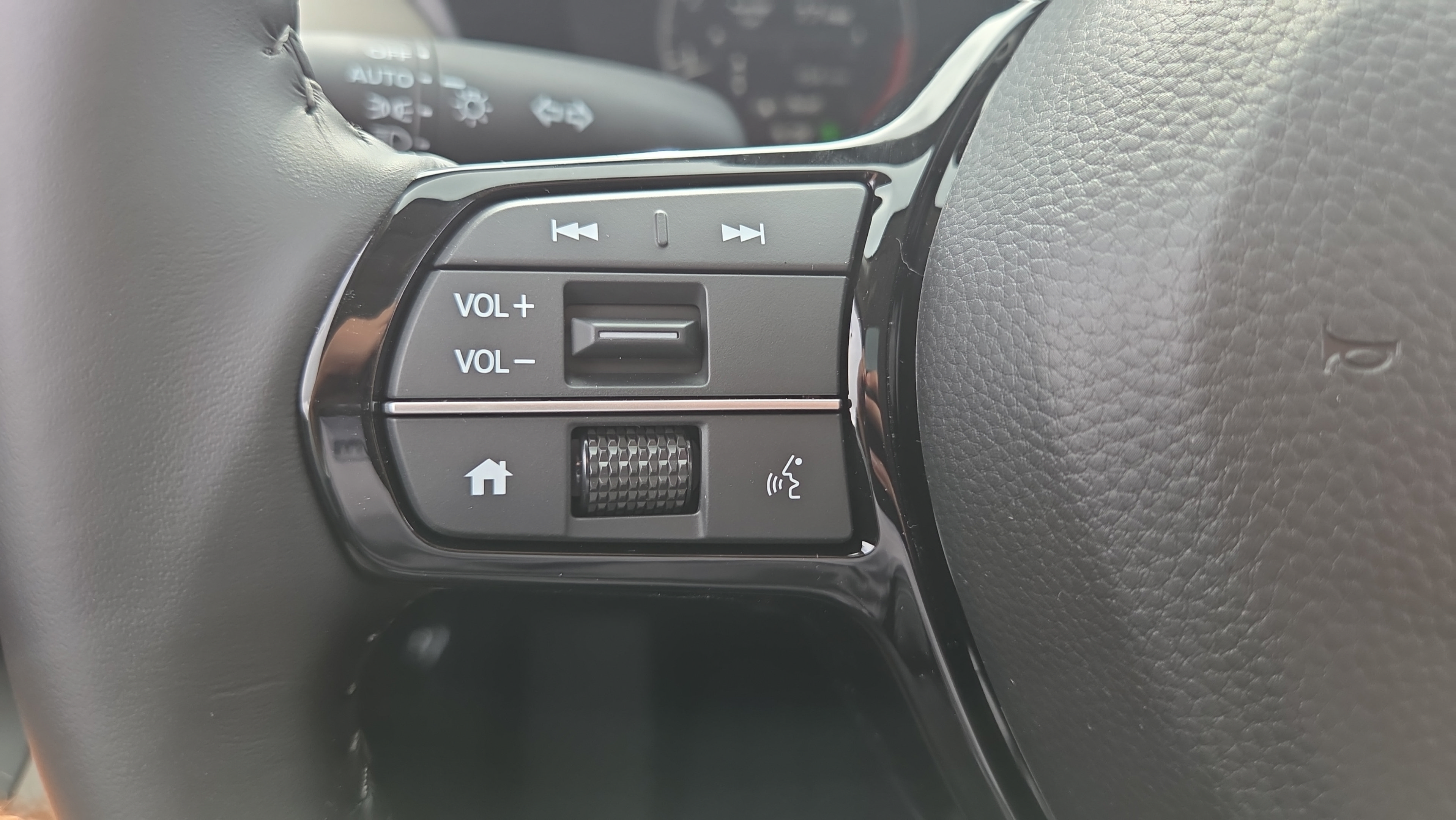 New 2027 Honda HR-V EX-L image 22