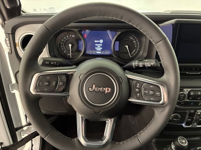 Used 2025 Jeep Wrangler Unlimited Sahara w/ Safety Group AWD/4WD image 22