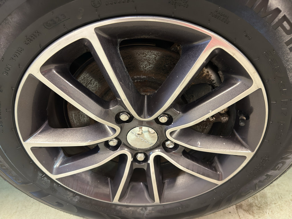 Used 2017 Dodge Grand Caravan SXT FWD image 31