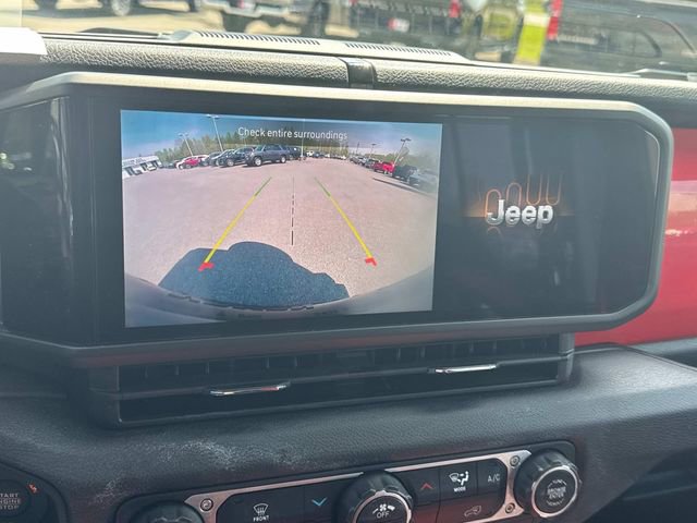 Used 2024 Jeep Wrangler Sport S image 36