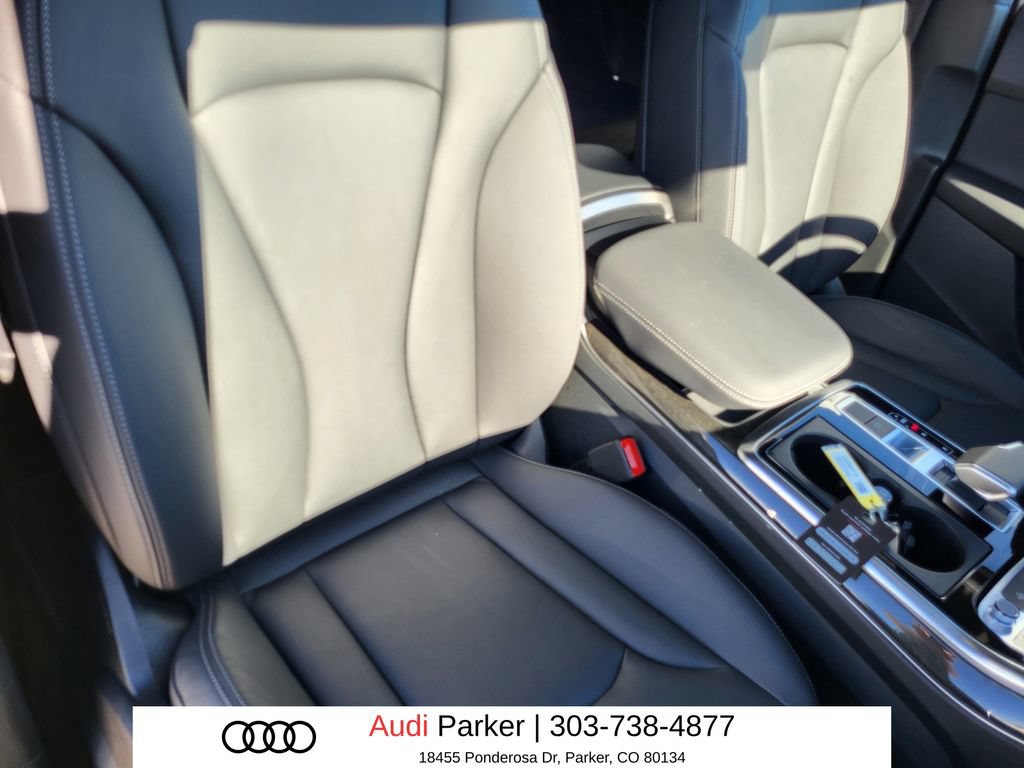 Used 2025 Audi Q7 3.0T Premium w/ Convenience Package AWD/4WD image 14
