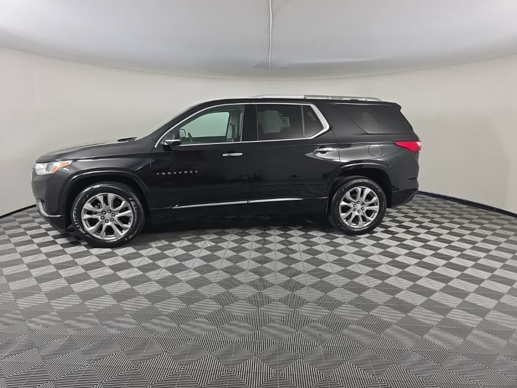 Used 2018 Chevrolet Traverse Premier AWD/4WD image 2