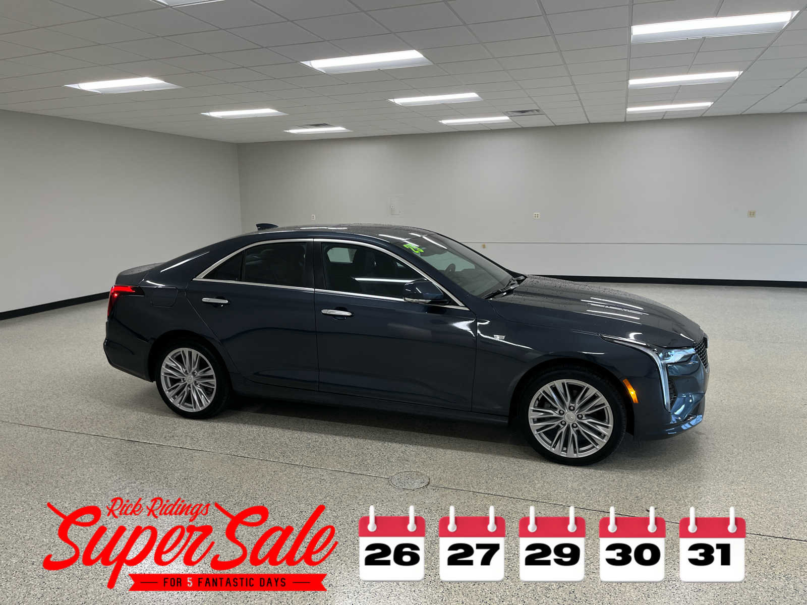 Used 2025 Cadillac CT4 Premium Luxury image 4