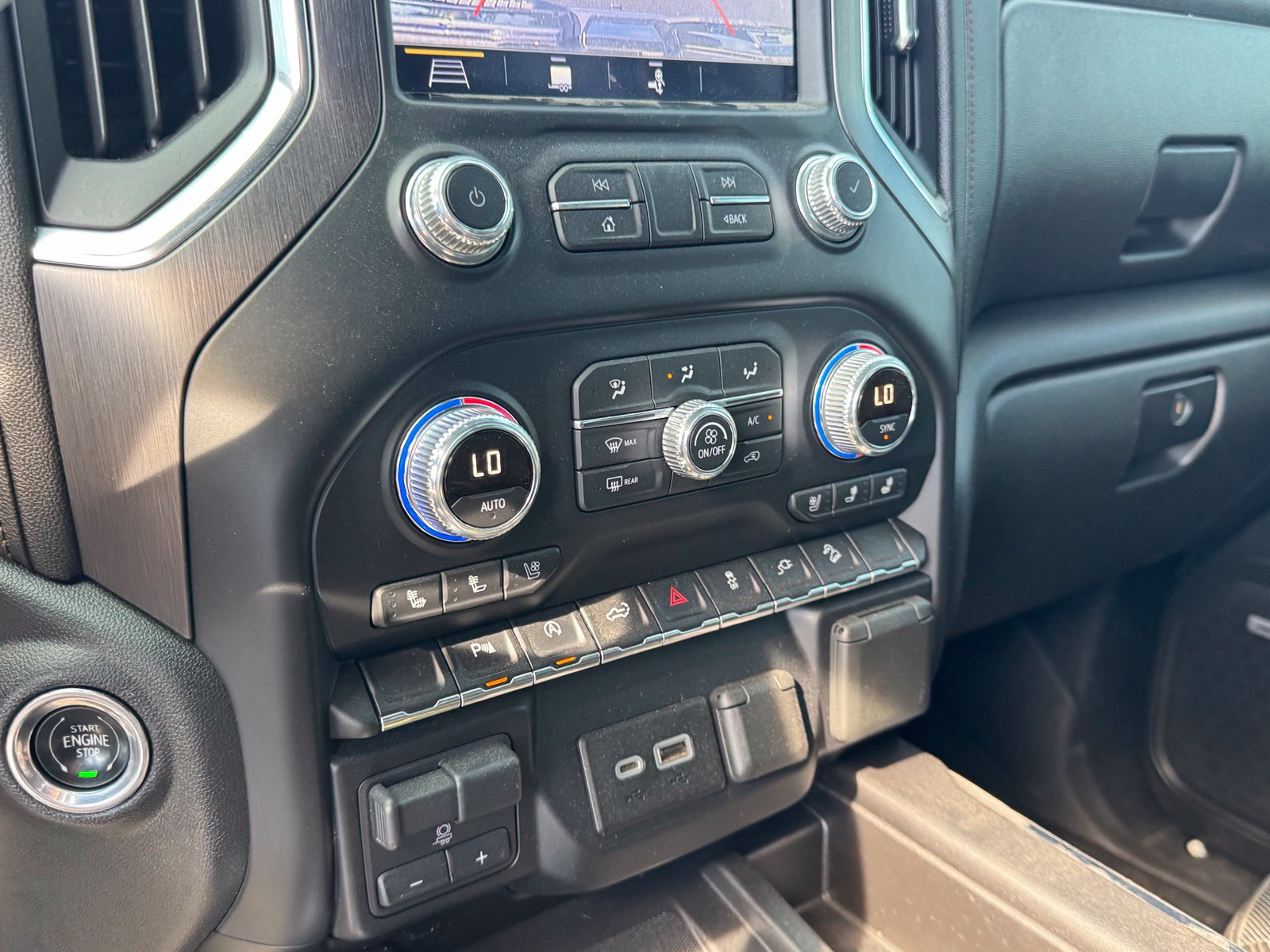Used 2019 GMC Sierra 1500 AT4 w/ AT4 Premium Package AWD/4WD image 23