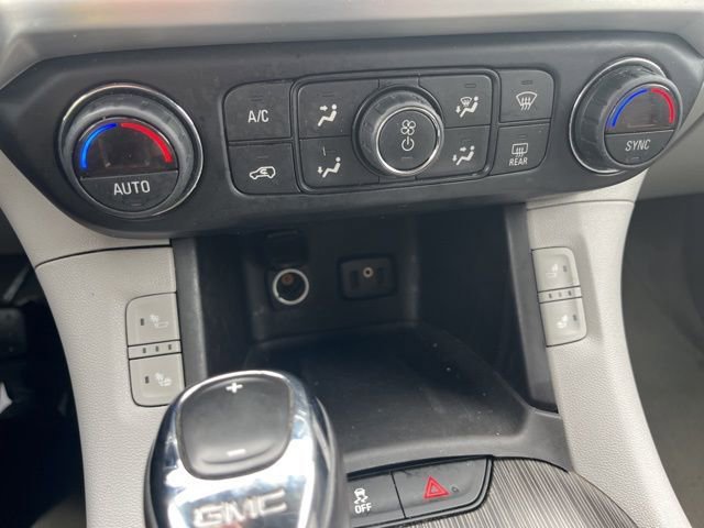 Used 2018 GMC Acadia SLT image 18
