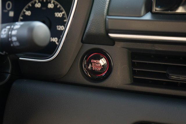 New 2025 Honda Pilot EX-L image 29