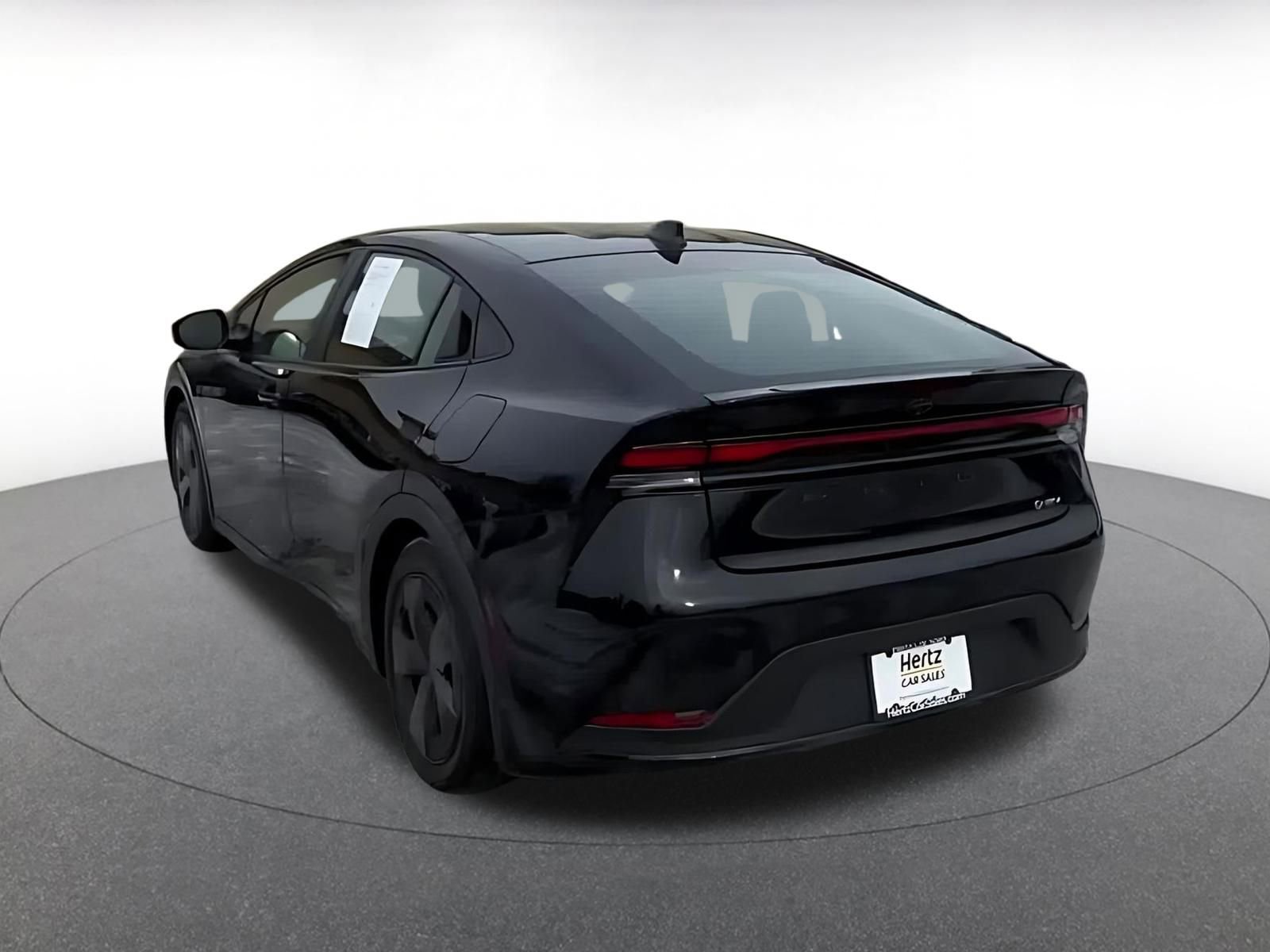 Used 2025 Toyota Prius LE image 11