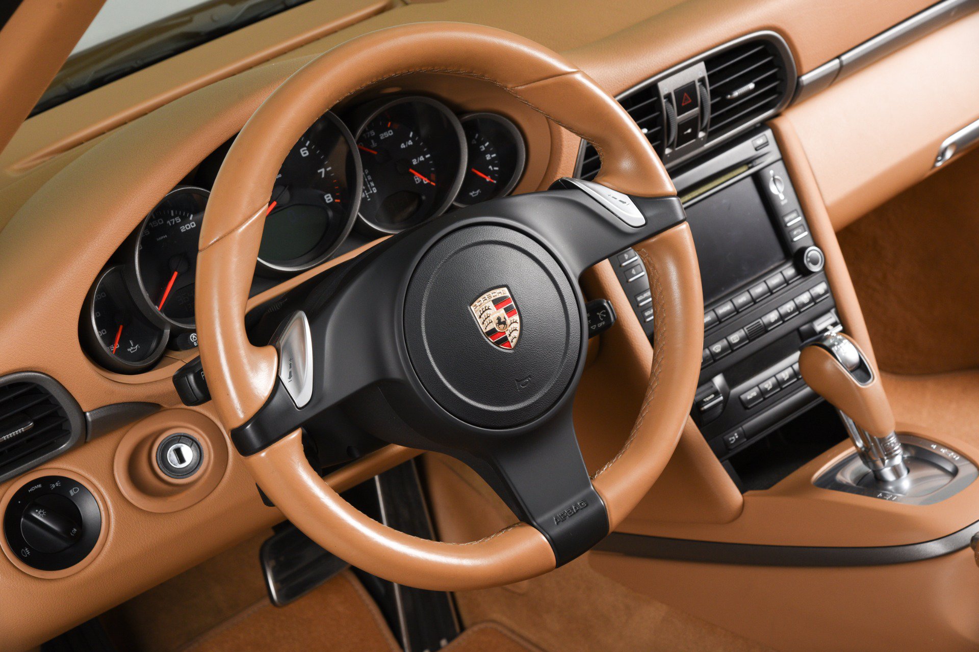 Used 2012 Porsche 911 Carrera 4 AWD/4WD image 21