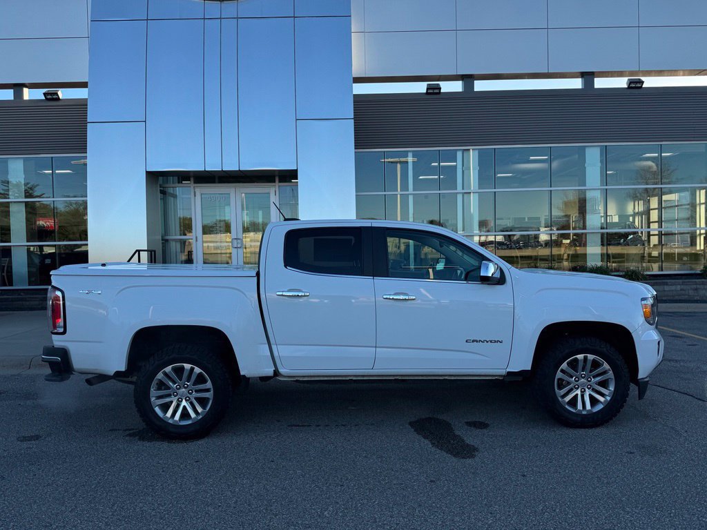 Used 2018 GMC Canyon SLT w/ Driver Alert Package AWD/4WD image 33