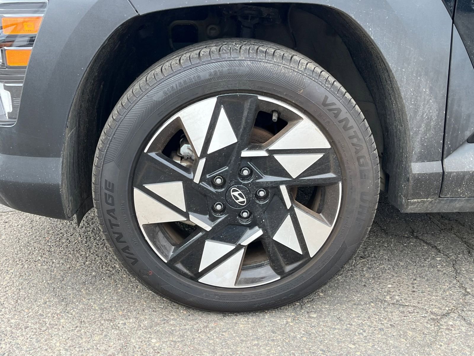 Used 2025 Hyundai Kona SEL AWD/4WD image 30