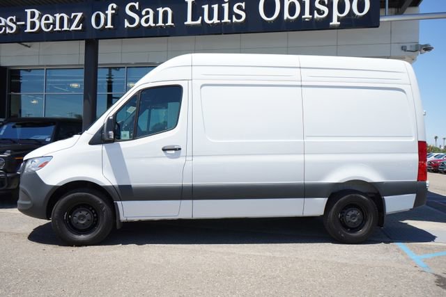 Used 2025 Mercedes-Benz Sprinter 2500 image 5