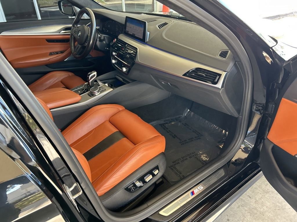 Used 2020 BMW M5 w/ Executive Package image 28