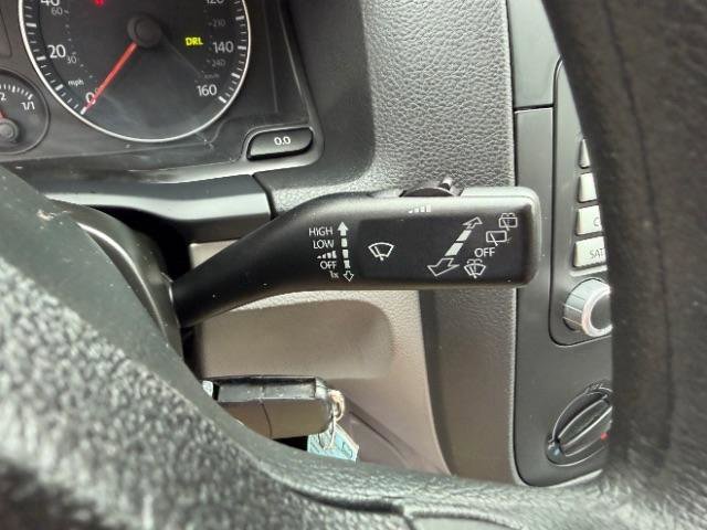 Used 2008 Volkswagen Rabbit S image 20