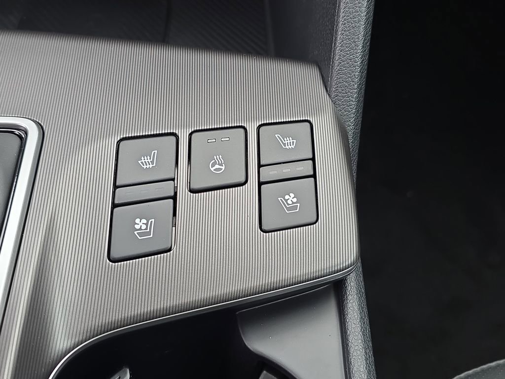 New 2026 Kia Sportage SX image 30