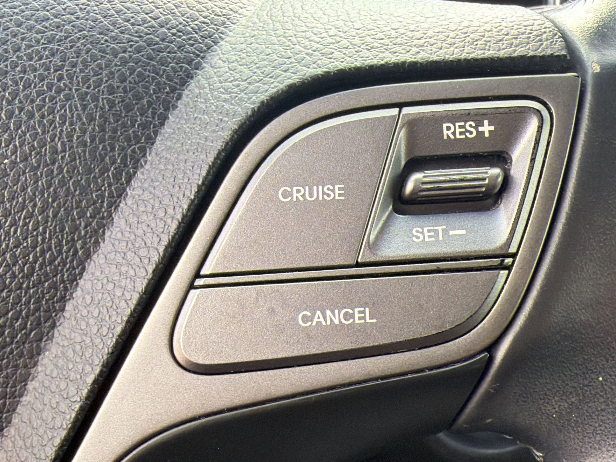 Used 2018 Hyundai Santa Fe SE w/ SE Premium Package 02 image 21