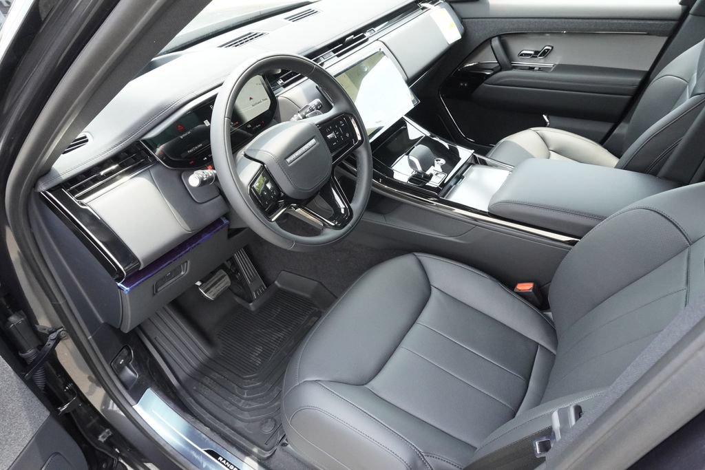 New 2026 Land Rover Range Rover Sport Dynamic SE AWD/4WD image 18