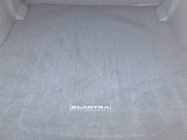 Certified 2023 Hyundai Elantra SEL w/ Cargo Package image 21