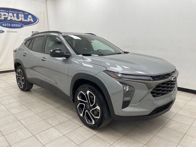 New 2026 Chevrolet Trax RS w/ Sunroof Package image 1