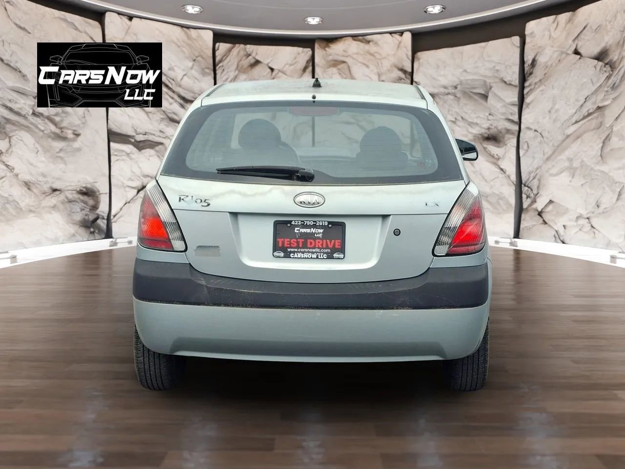 Used 2008 Kia Rio5 FWD image 5