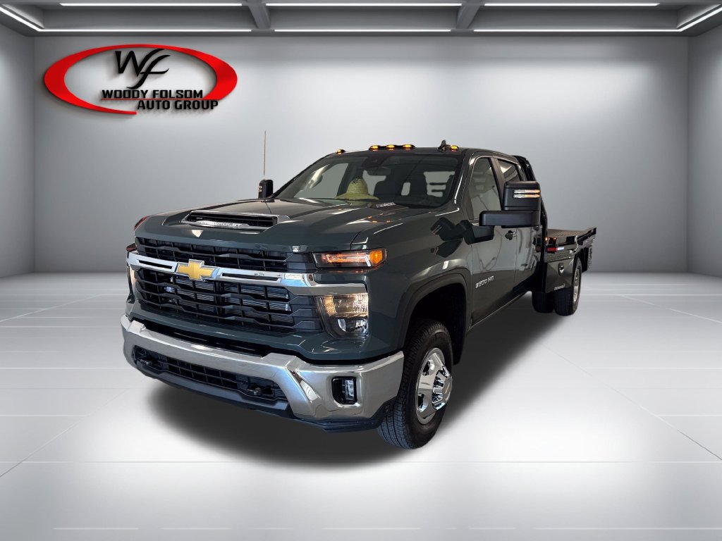 New 2026 Chevrolet Silverado 3500 LT AWD/4WD image 3