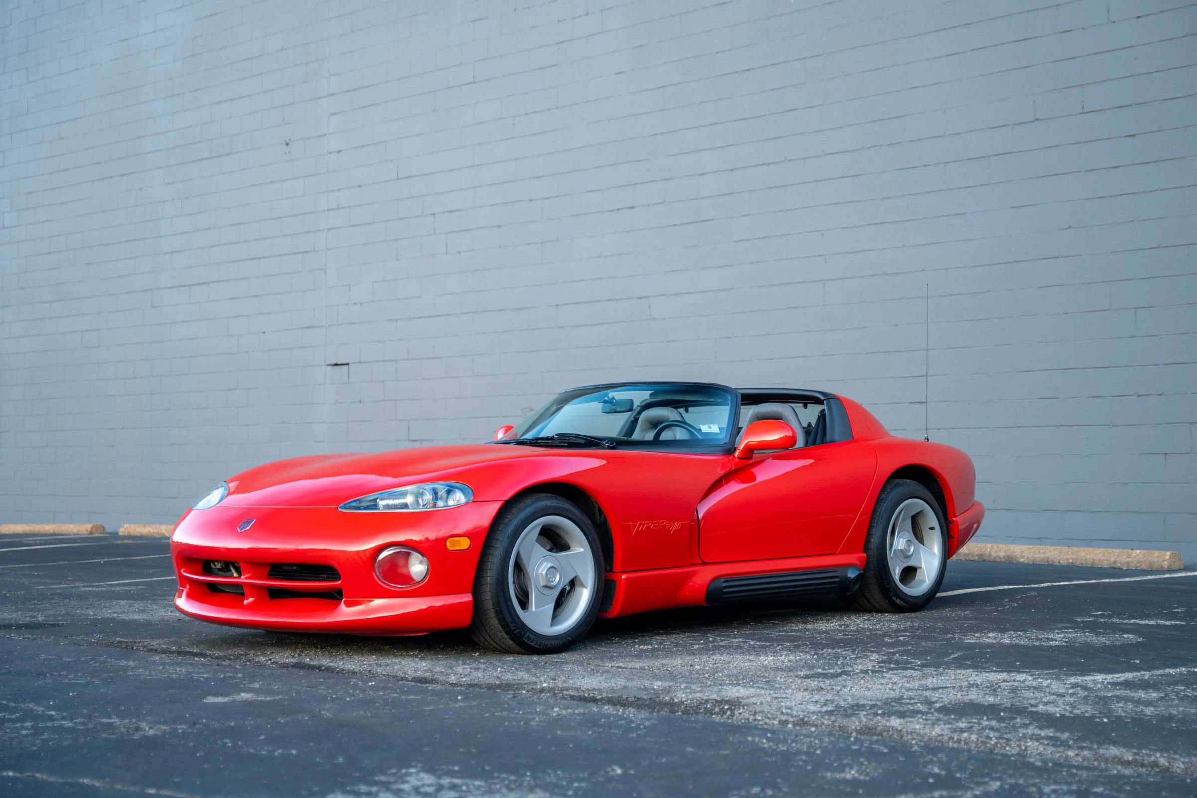 Used 1993 Dodge Viper RT/10 image 6