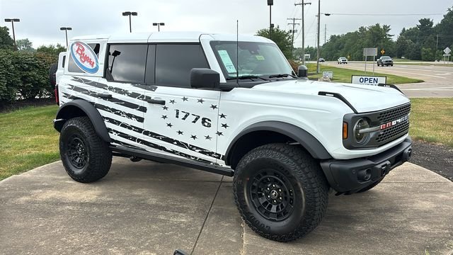New 2026 Ford Bronco Badlands AWD/4WD image 11