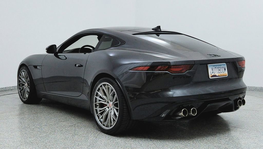 Used 2023 Jaguar F-TYPE Coupe image 3