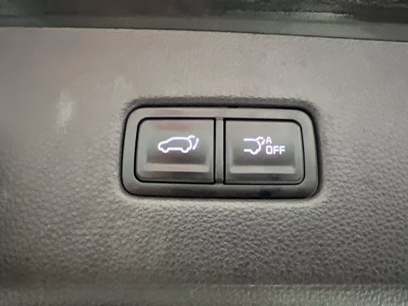 Certified 2024 Kia Carnival EX FWD image 9
