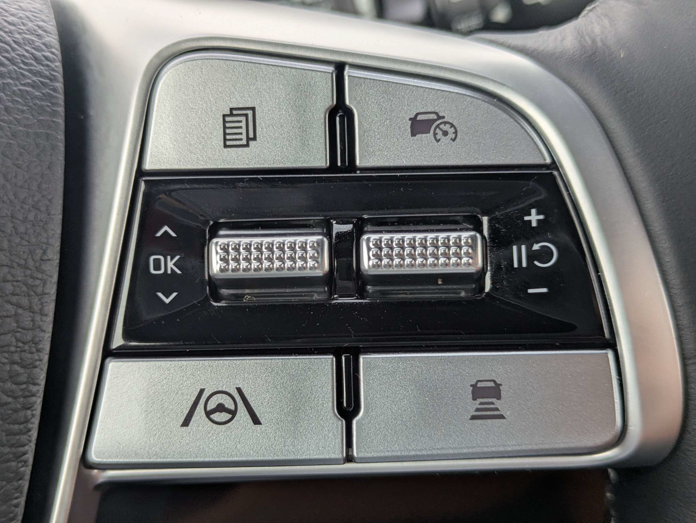 Certified 2025 Kia Telluride EX X-Line AWD/4WD image 31