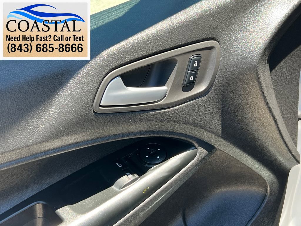 Used 2018 Ford Transit Connect XLT FWD image 8