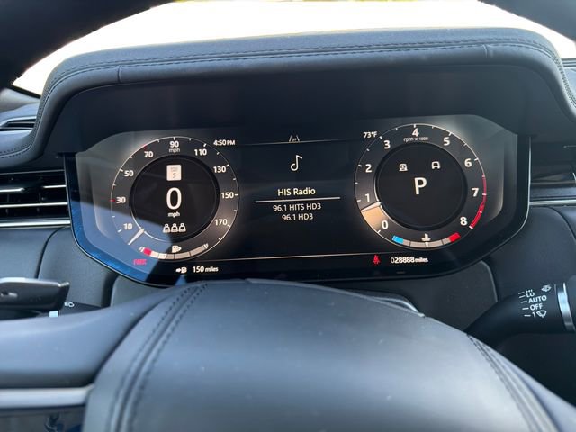 Used 2025 Land Rover Range Rover SE image 18