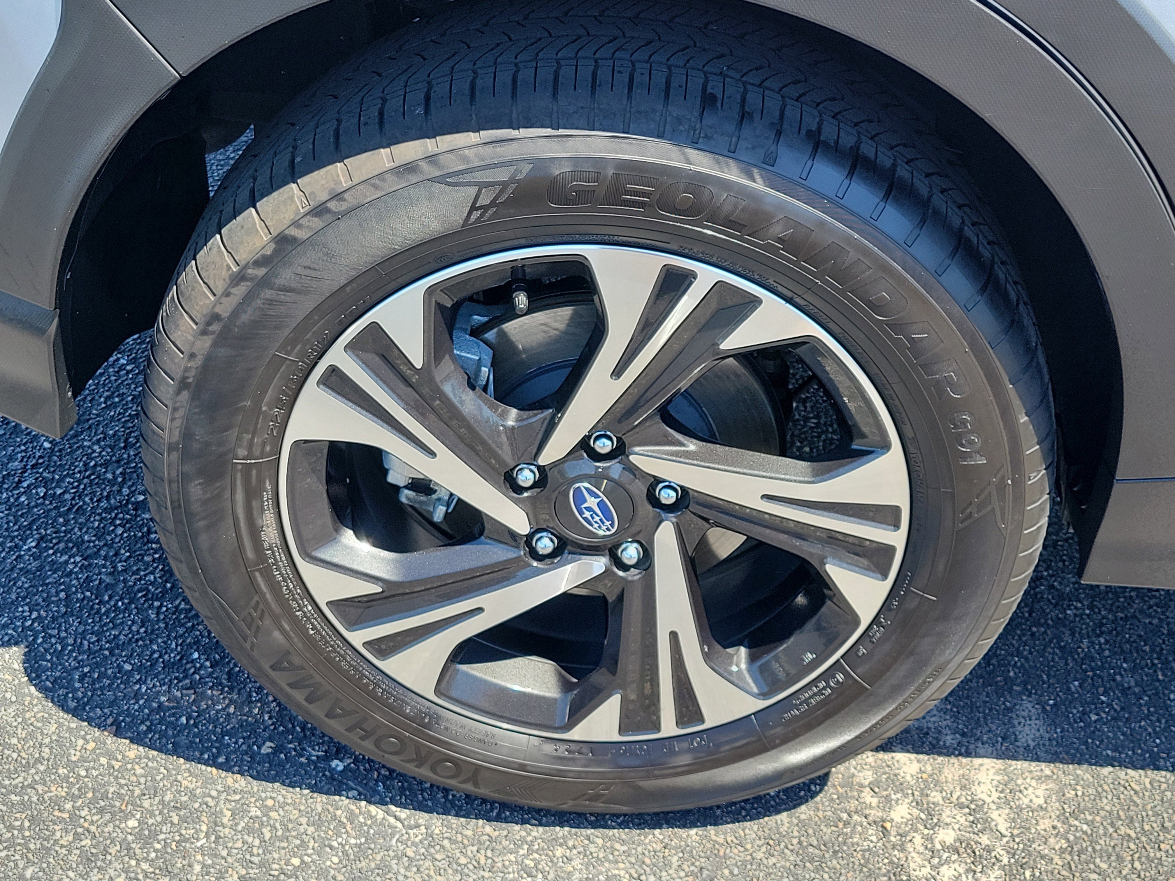 Certified 2024 Subaru Crosstrek 2.0i Premium AWD/4WD image 10