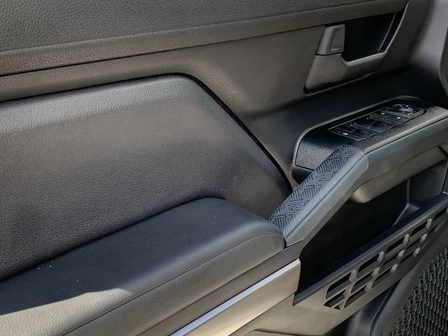 Certified 2025 Toyota 4Runner SR5 AWD/4WD image 17