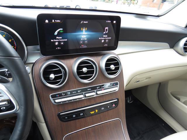 Used 2021 Mercedes-Benz GLC 300 GLC 300 4MATIC image 13