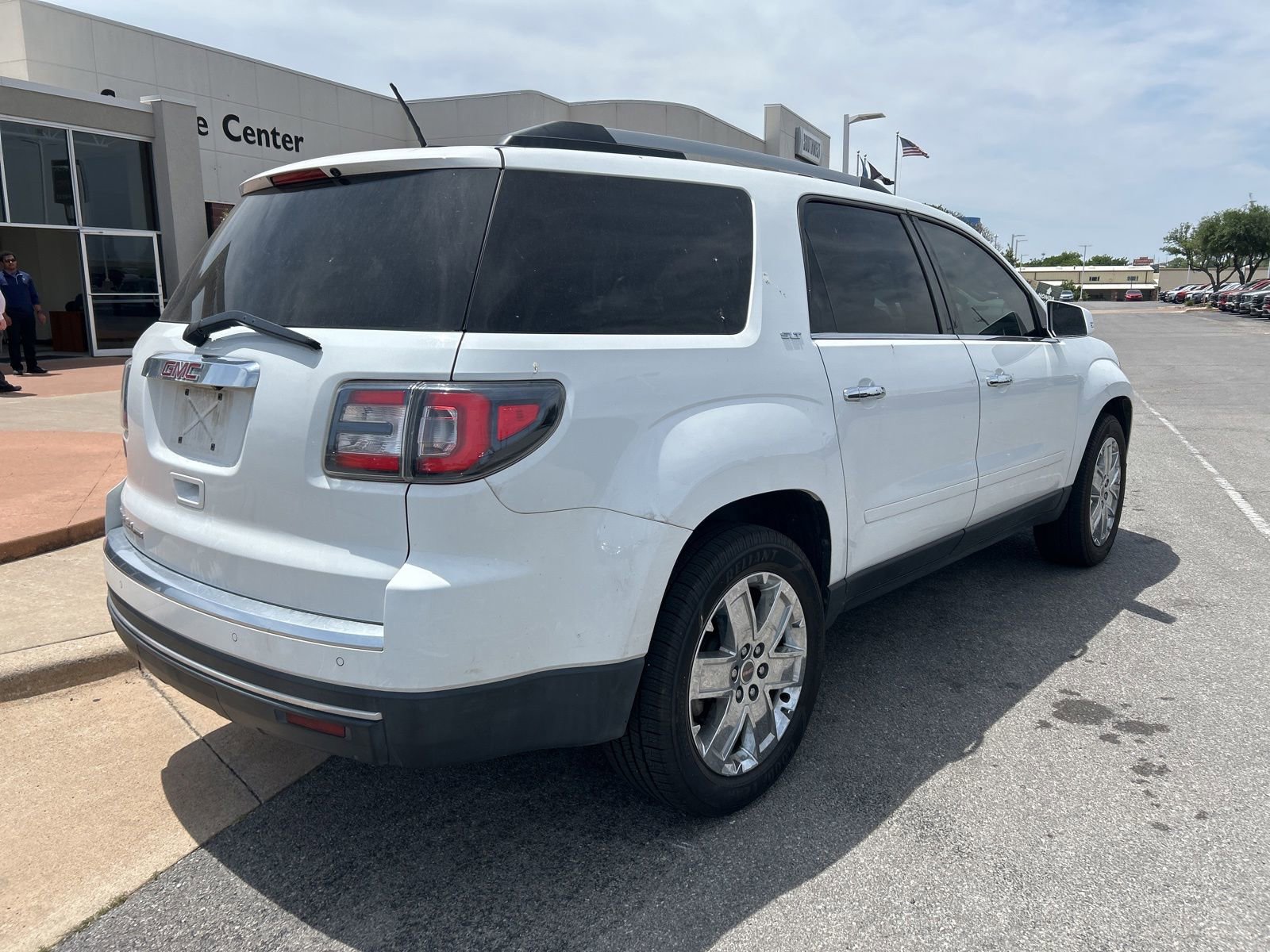 Used 2017 GMC Acadia Limited SLT FWD image 5