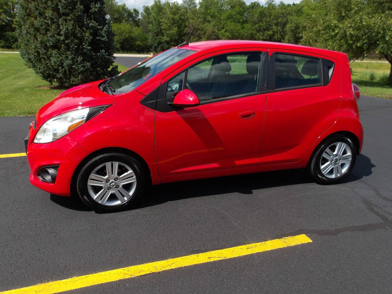 Used 2014 Chevrolet Spark LT FWD image 8