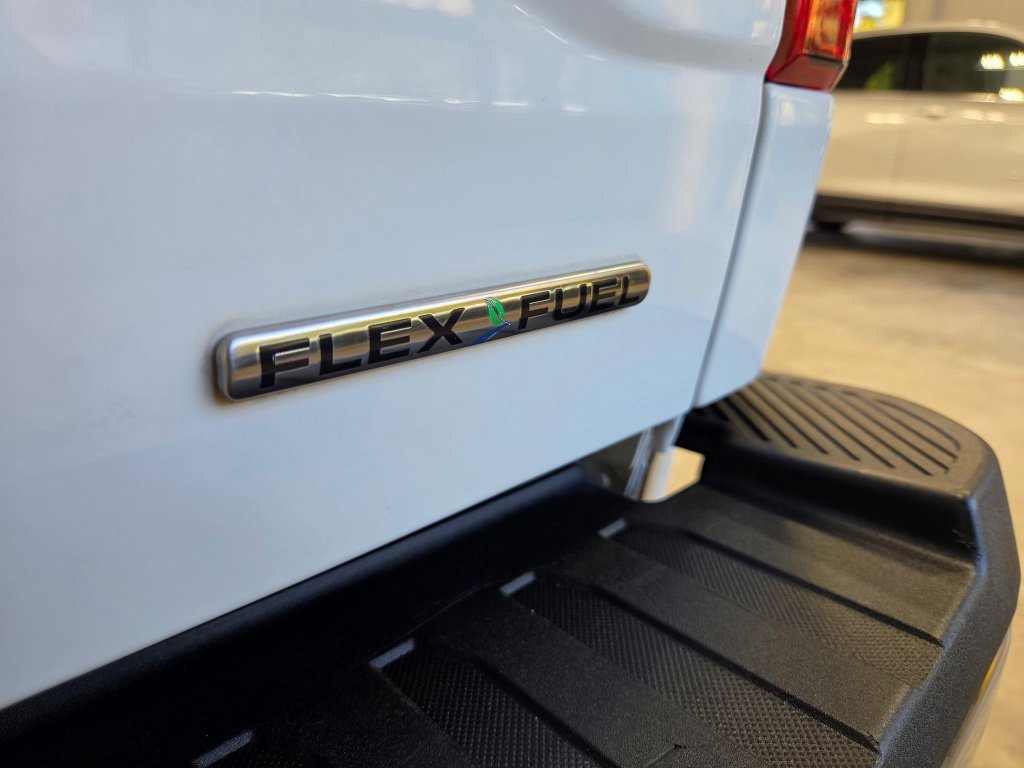 Used 2016 Ford F150 XLT AWD/4WD image 11