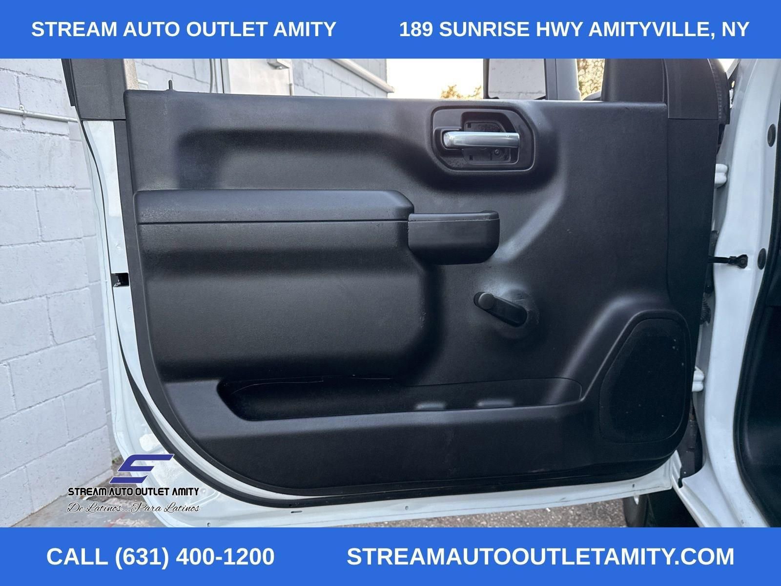 Used 2022 Chevrolet Silverado 2500 W/T image 17