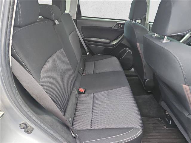 Used 2018 Subaru Forester 2.5i Premium w/ All-Weather Package AWD/4WD image 19